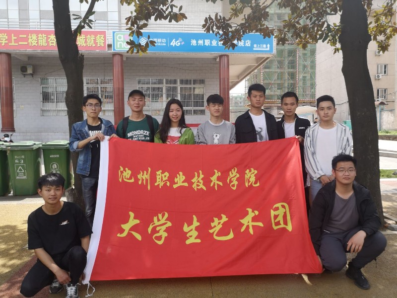 Cache_-3e6fddc4814ccc1f..jpg